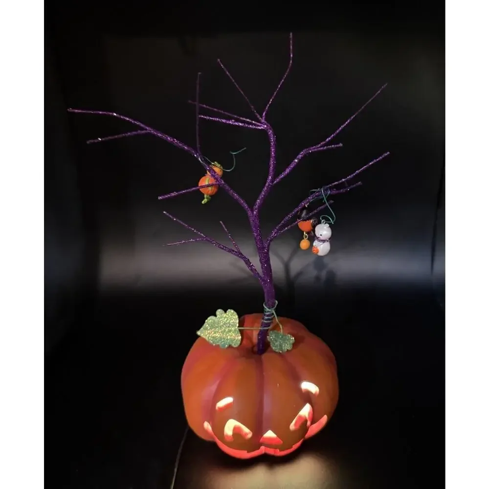 Hallmark Lighted Pumpkin Halloween W/ Mini Ornaments Tree Jack-o-lantern -Lo24